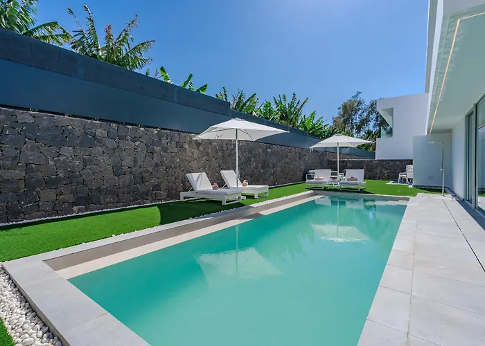 Estandar 2 - Casangular By Upper