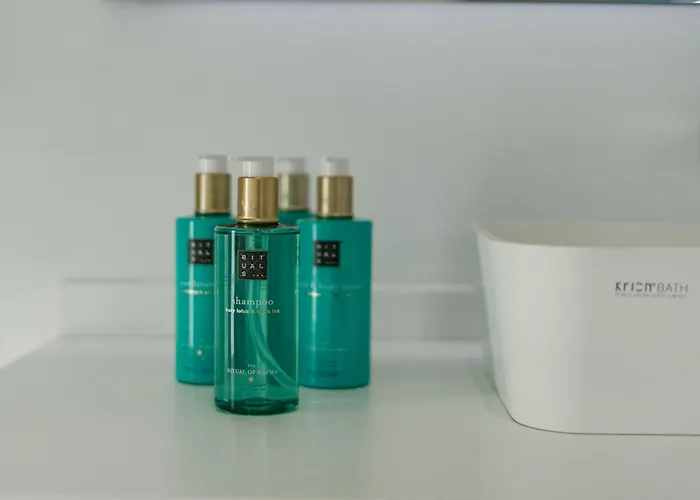 Estandar 2 - Casangular By Upper Вілла *