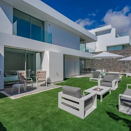 Estándar 2 - Casangular By Upper *